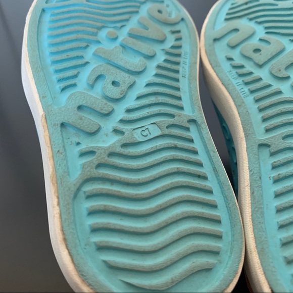 Native Shoes - Blue with Orange Chevron Diagonal Stripes - Picture 9 of 12